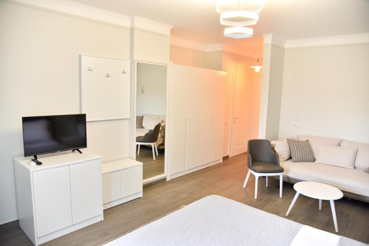 Hotel Imperiale Dıraç Dış mekan fotoğraf